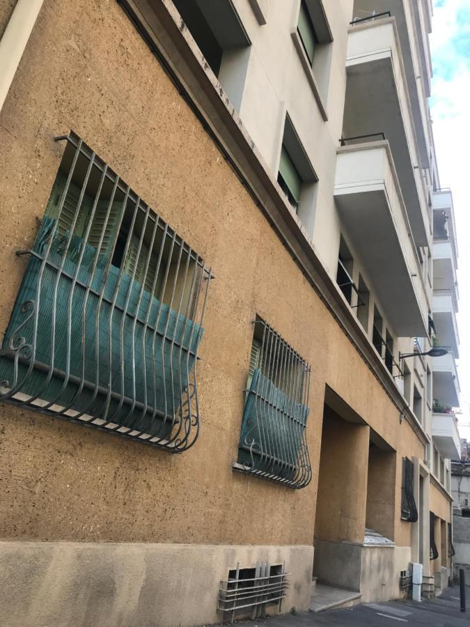 4 Personnes 60 M2 Terrasse 35m2 Sejour Sud 2 Vraies Gare Saint-charles Universite Apartment