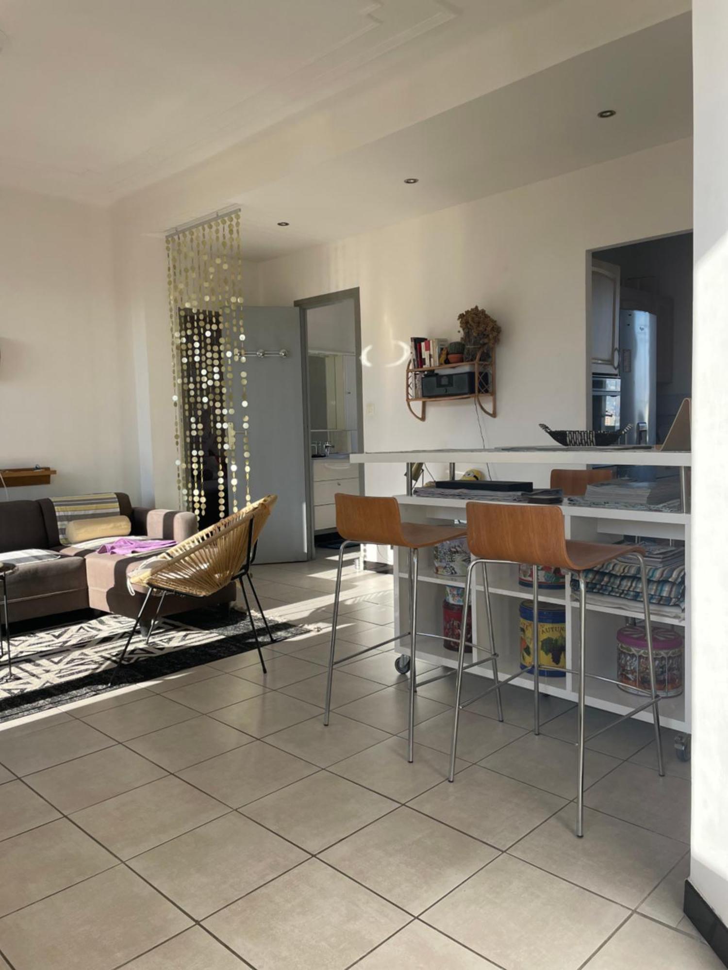 4 Personnes 60 M2 Terrasse 35m2 Sejour Sud 2 Vraies Gare Saint-charles Universite Marseille